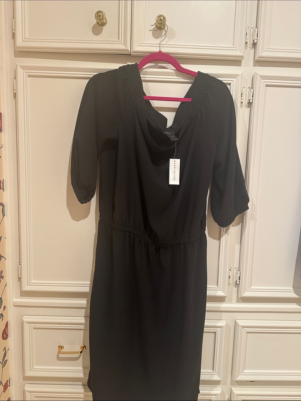 Ann Taylor Black V-Neck Elastic Waist Midi Dress